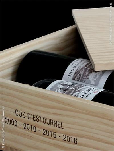 Château Cos D'Estournel : Exotic Travel Case Eine Kiste Mit 4 Mag. 1 Château Cos D'Estournel : Exotic Travel Case Eine Kiste Mit 4 Mag.