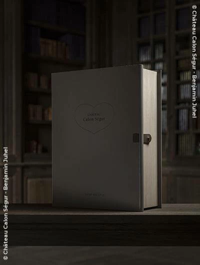 Château Calon Ségur "The Book" Eine Kiste Mit 5 Fl. 1 Château Calon Ségur "The Book" Eine Kiste Mit 5 Fl.